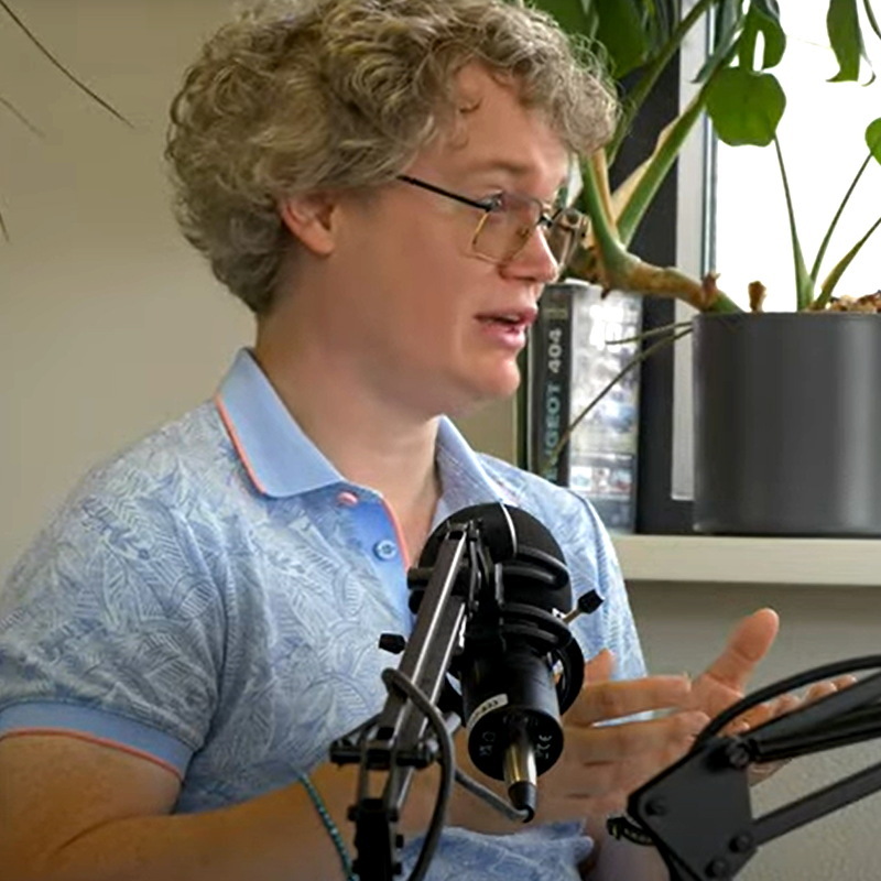 Emotie achter scootmobiel interview