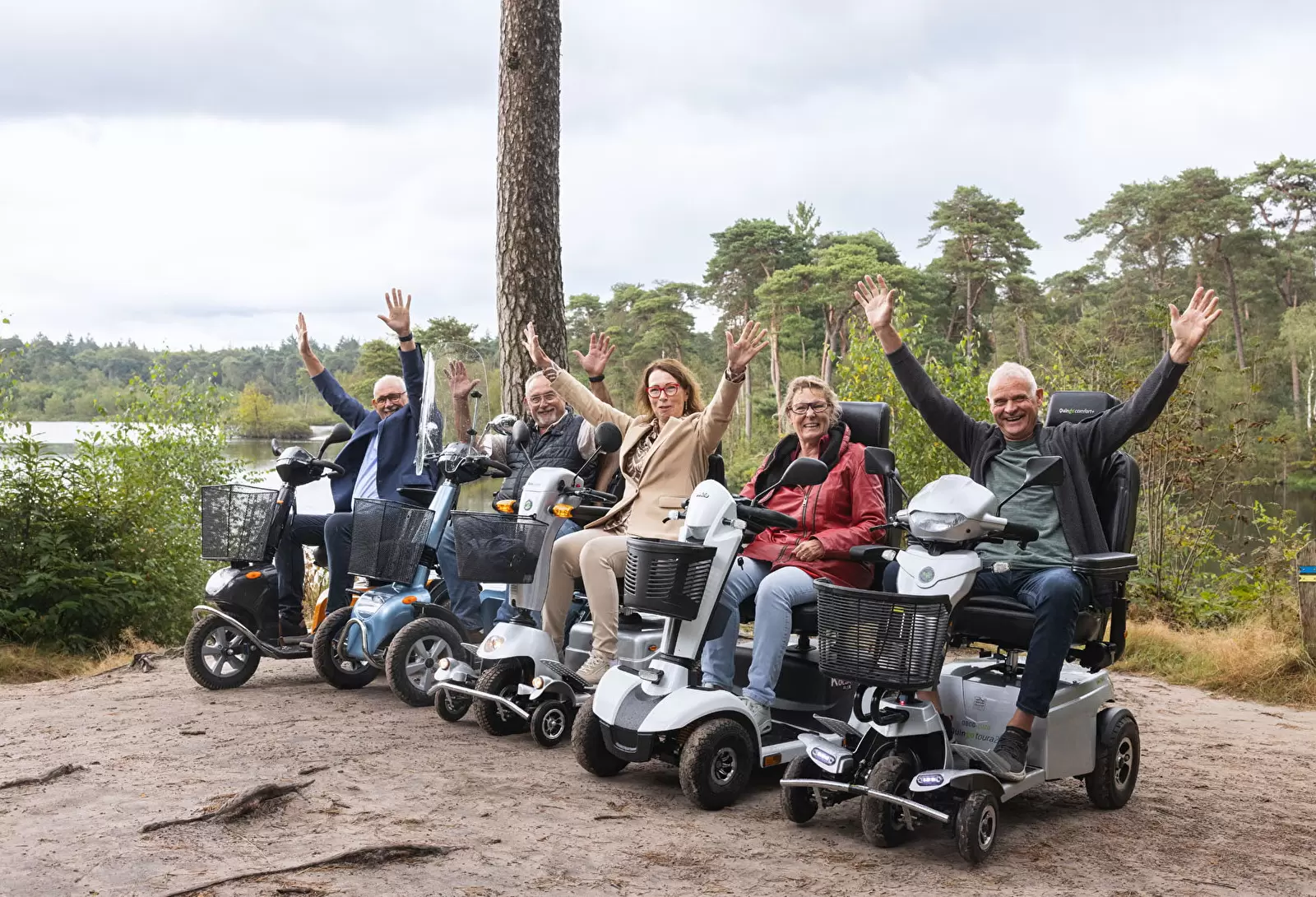 Scootmobiel groep samen